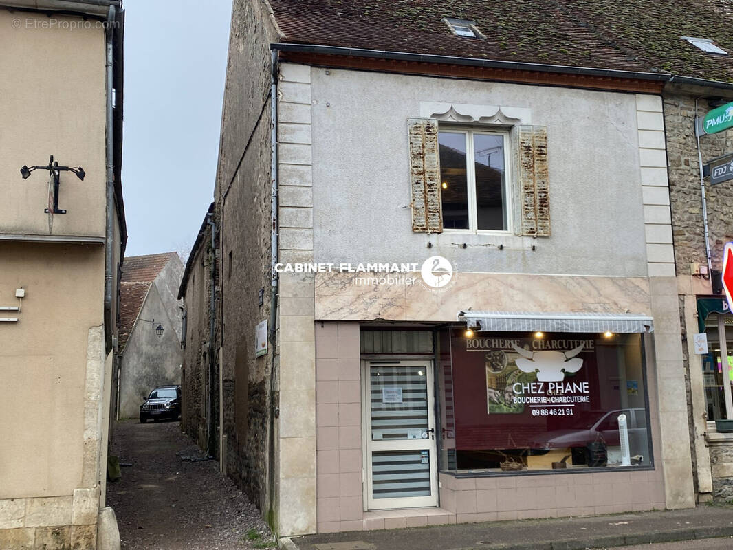 Appartement à EPOISSES