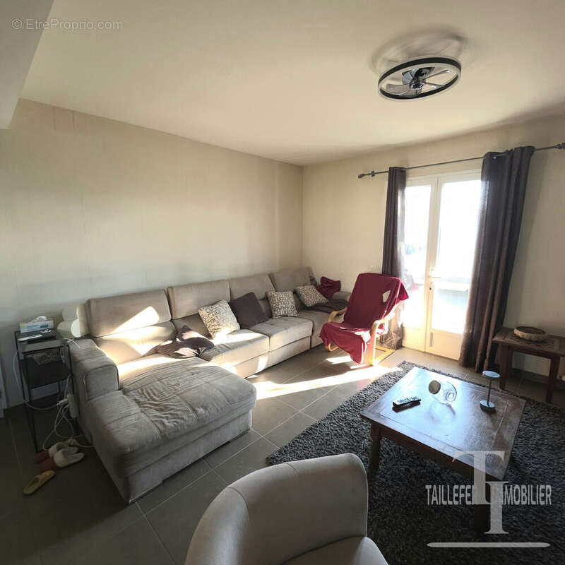 Maison à COULOUNIEIX-CHAMIERS