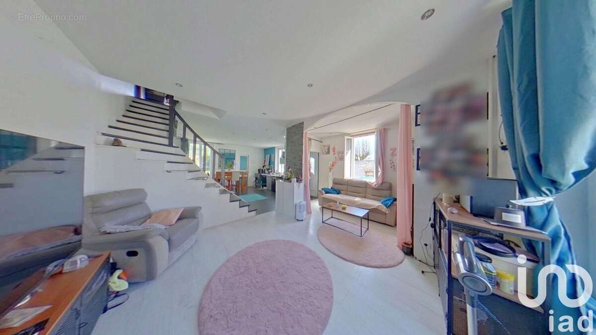 Photo 3 - Maison à COMBS-LA-VILLE