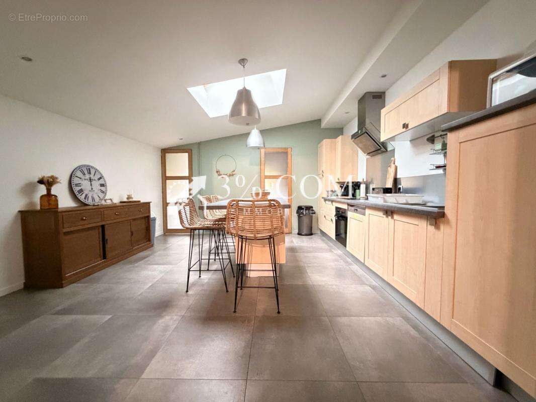 Maison à SAINT-LEONARD