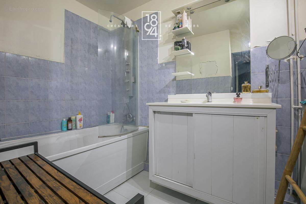 Appartement à MARSEILLE-13E