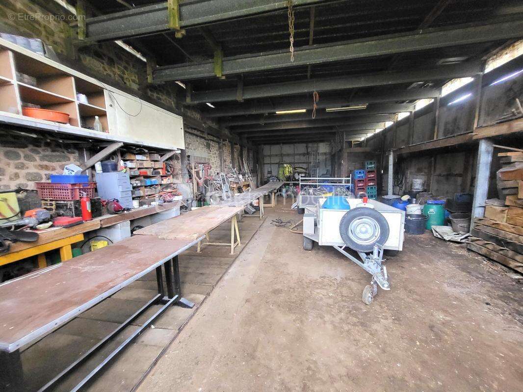 Maison à SAINT-BRICE-DE-LANDELLES