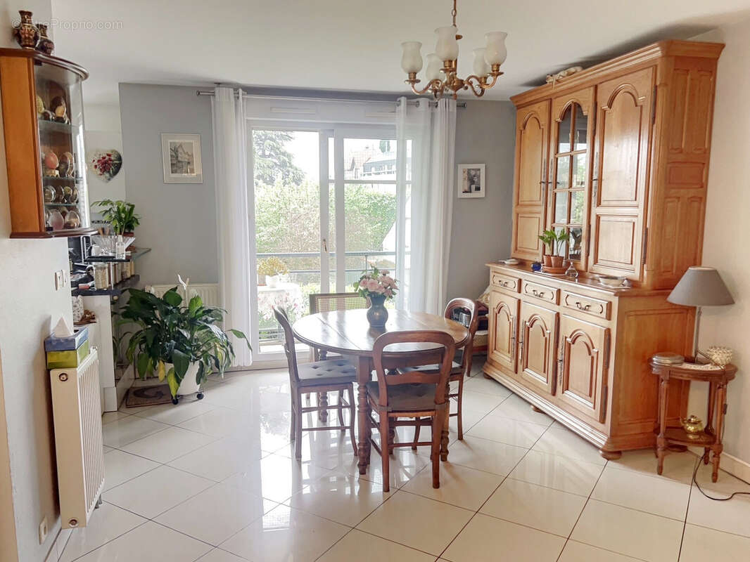 Appartement à GOURNAY-SUR-MARNE