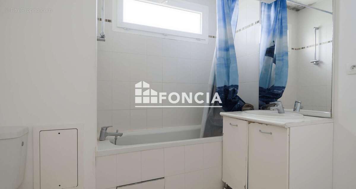 Appartement à CORBEIL-ESSONNES