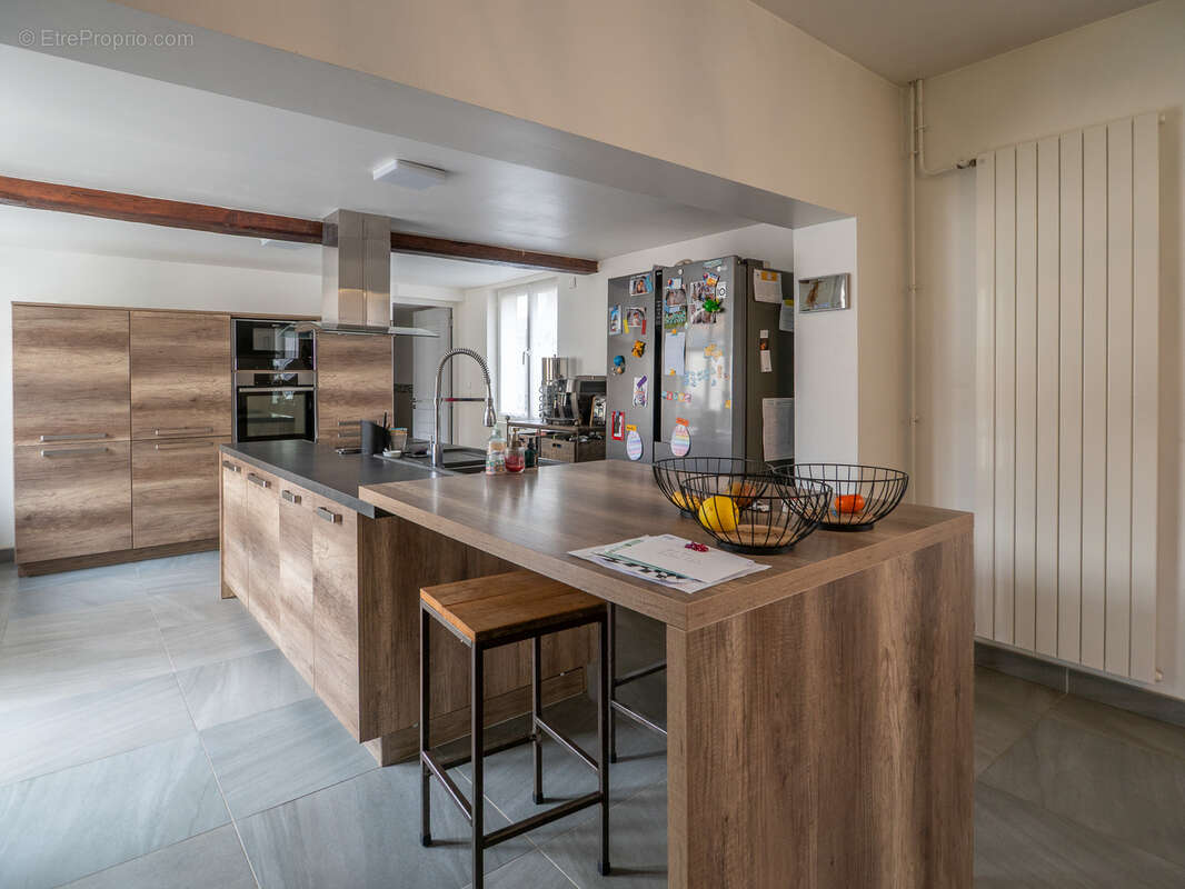 Maison à PERONNE-EN-MELANTOIS