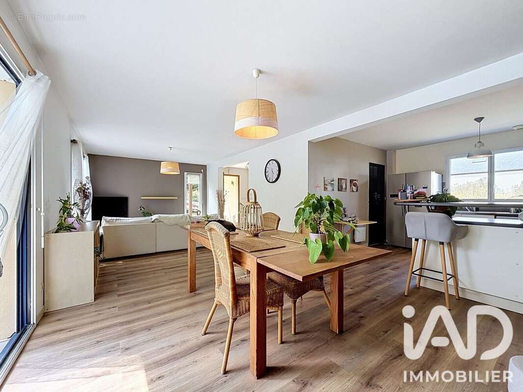 Maison 100 m² à Clohars-Carnoet  - photo 4
