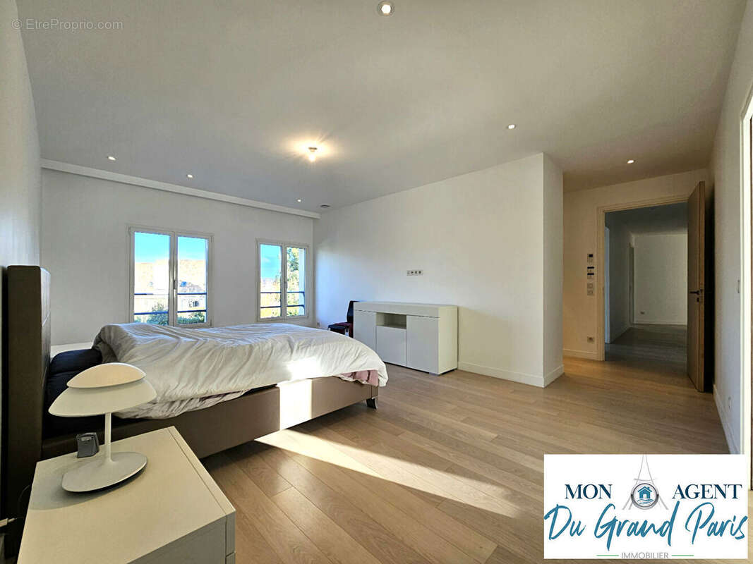 Maison à TOUSSUS-LE-NOBLE