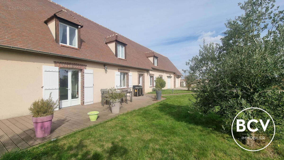 Maison à BAILLEAU-L&#039;EVEQUE