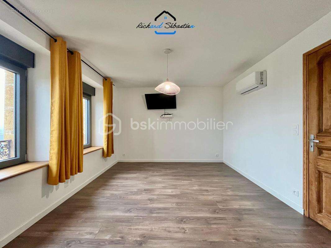 Maison à AUTRECOURT-ET-POURRON