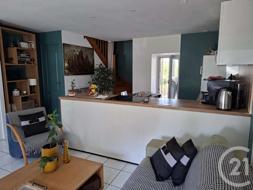Maison 56 m² à Limerzel  - photo 4