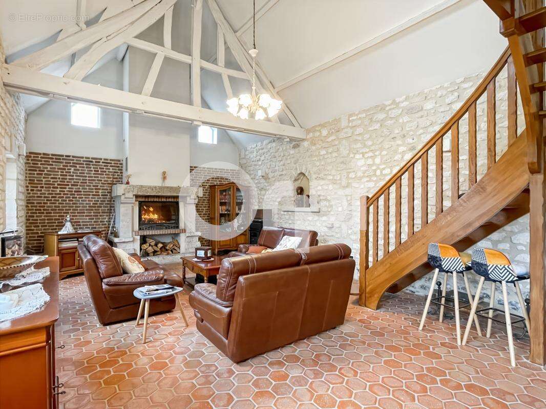 Maison à HEUDREVILLE-SUR-EURE