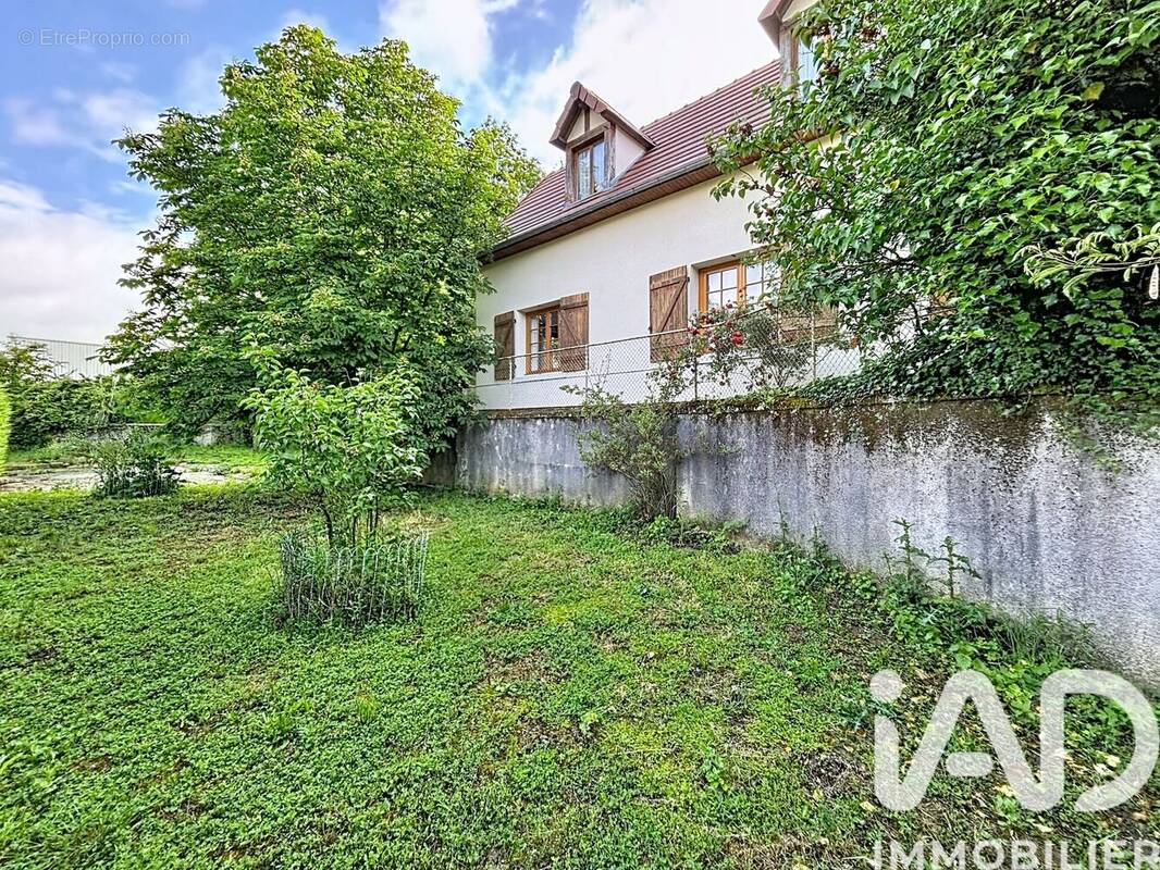 Photo 1 - Maison à LA CHARITE-SUR-LOIRE