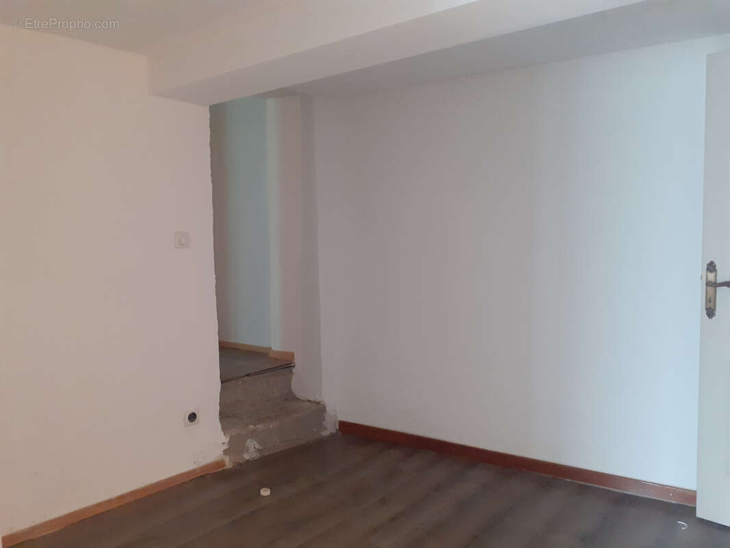 Maison de ville en cours de rénovation - photo 10