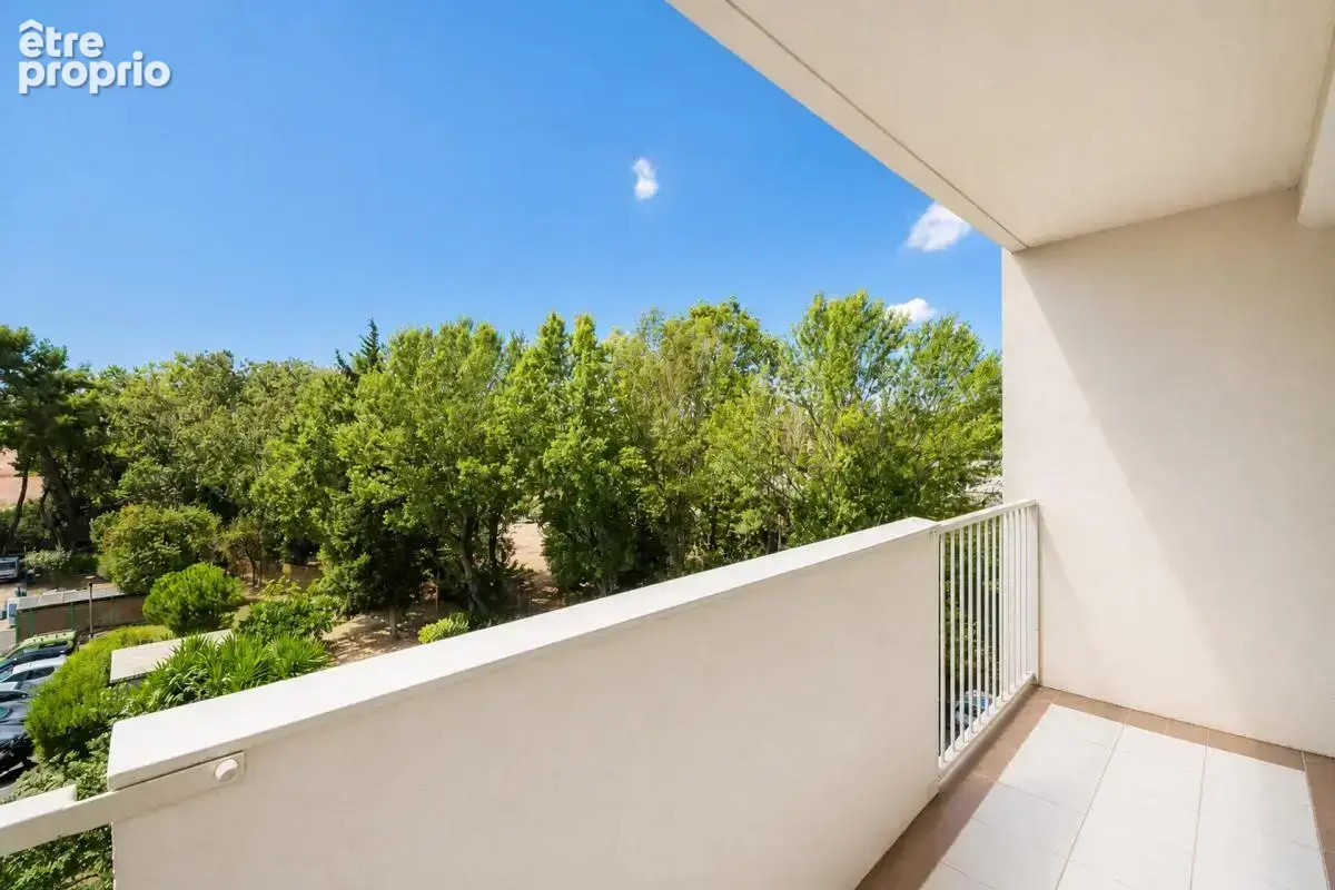 Appartement à MARSEILLE-11E