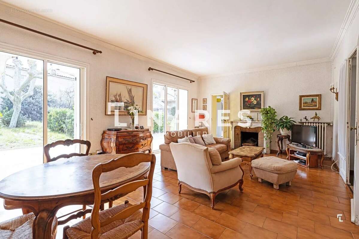 Maison à MARSEILLE-8E