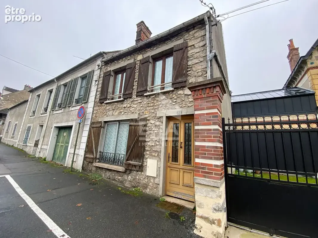Maison à NEMOURS