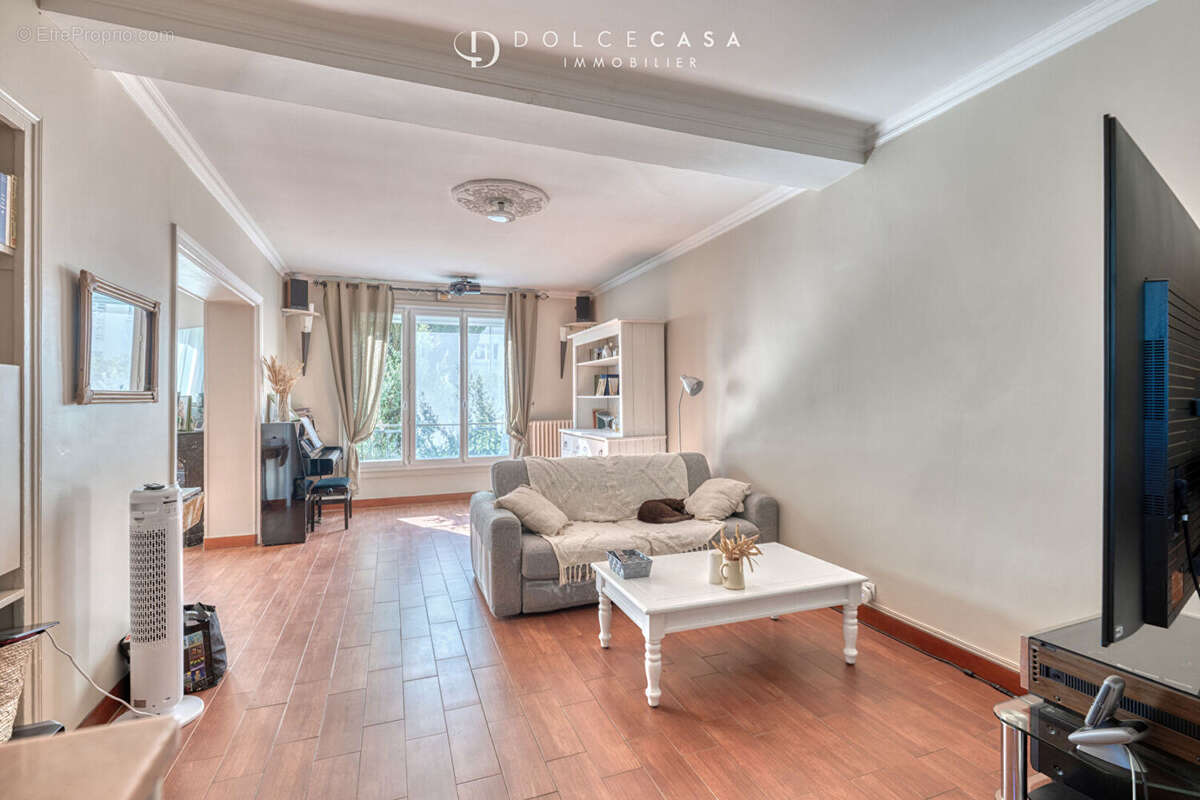 Maison à BRY-SUR-MARNE