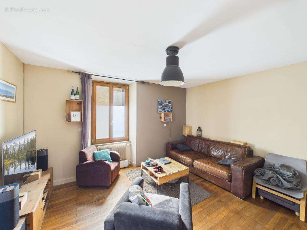 CHAMBÉRY : Appartement avec garage + cave - photo 3