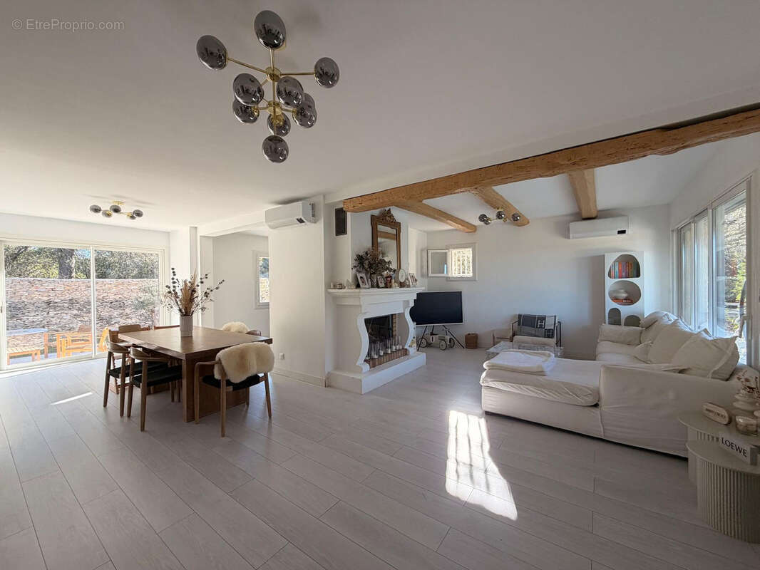Maison à NIMES