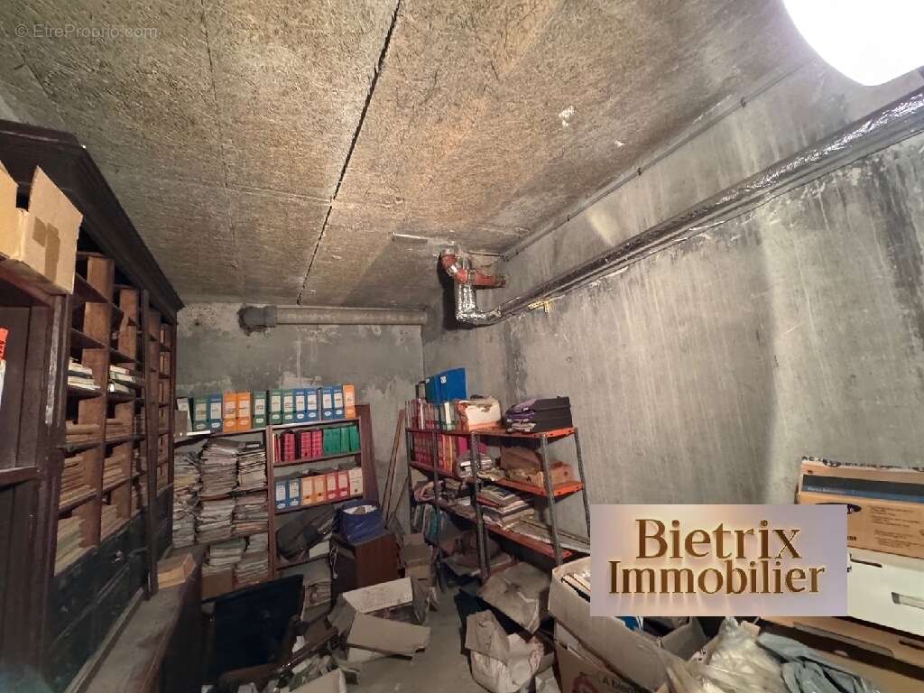 Commerce à L&#039;ISLE-ADAM