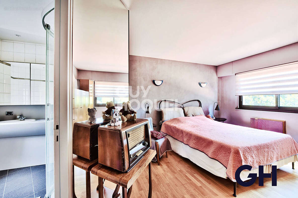 Maison à LYON-8E