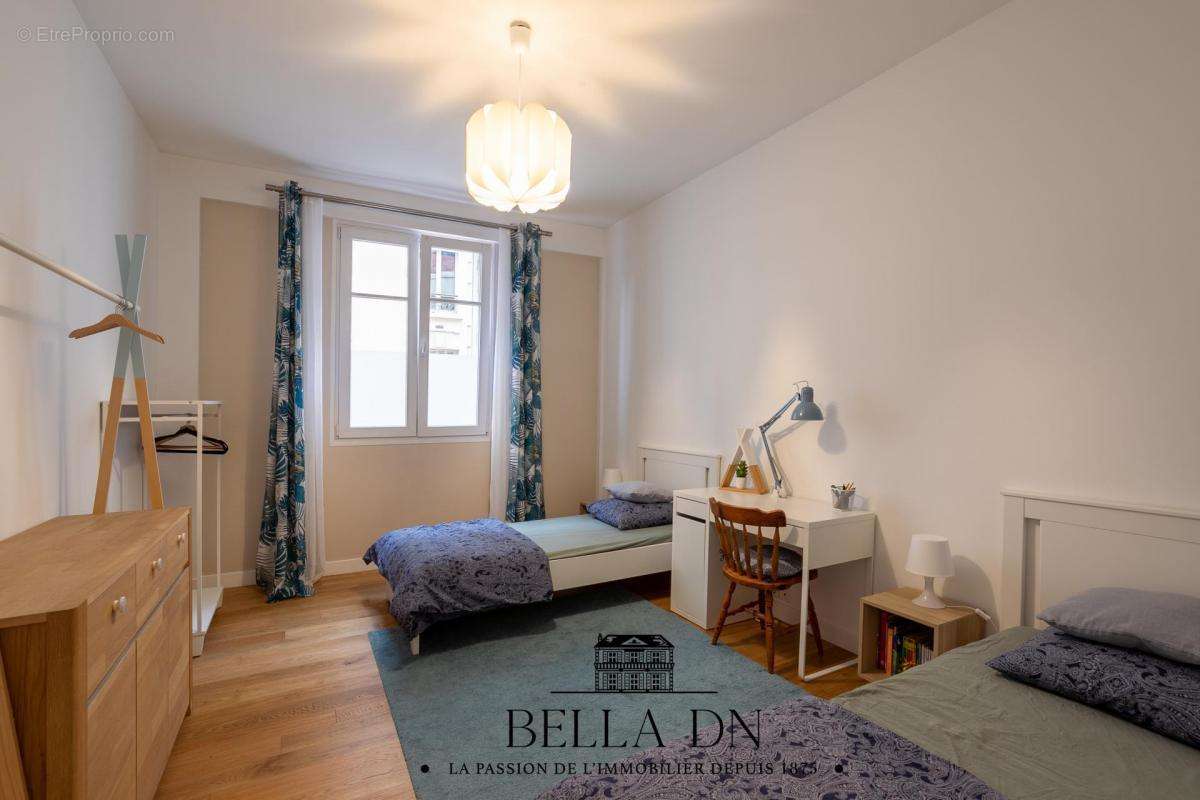 Appartement à ASNIERES-SUR-SEINE