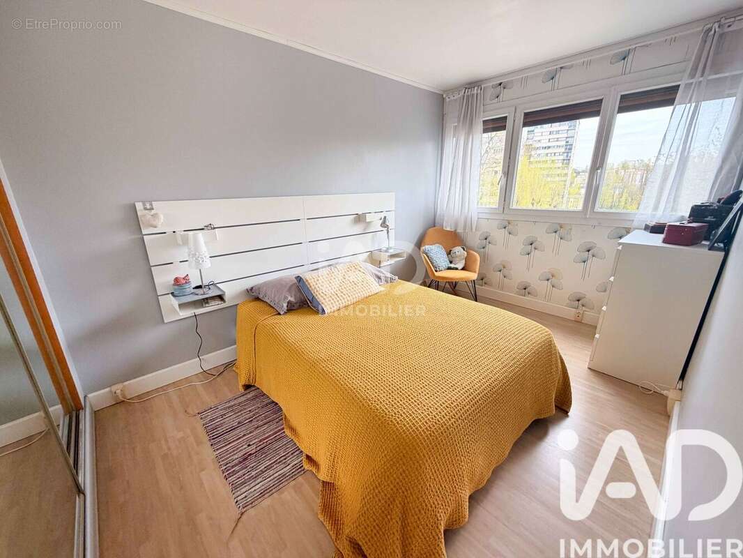 Photo 8 - Appartement à SAVIGNY-SUR-ORGE