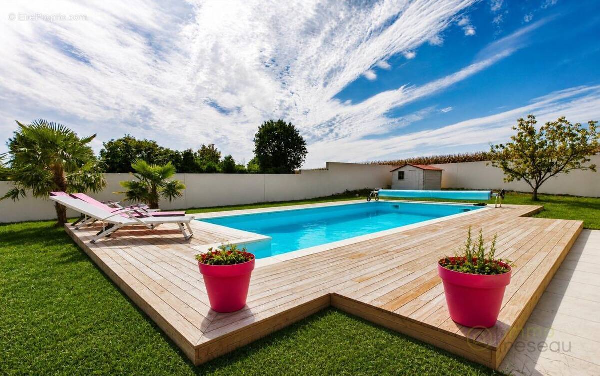Maison à ECHILLAIS