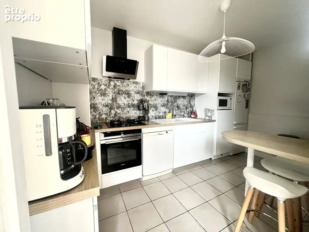 T5 de 92m² avec cave et parking - Moulin à vent - photo 5