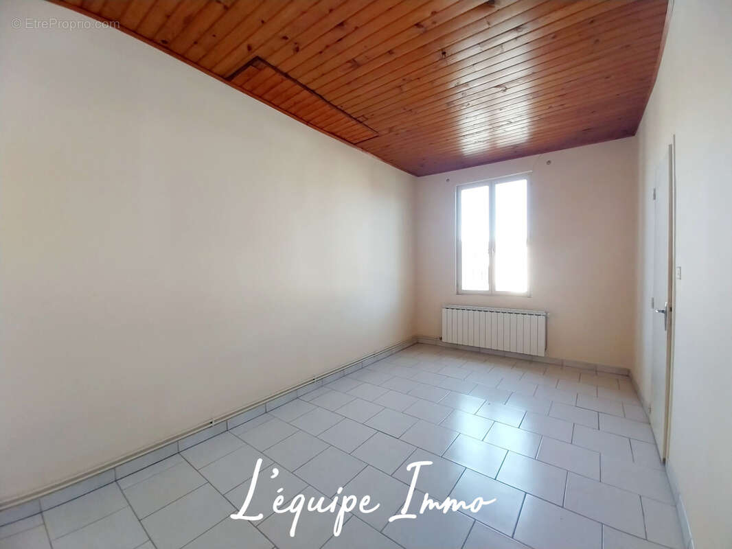 Maison à MAUVEZIN