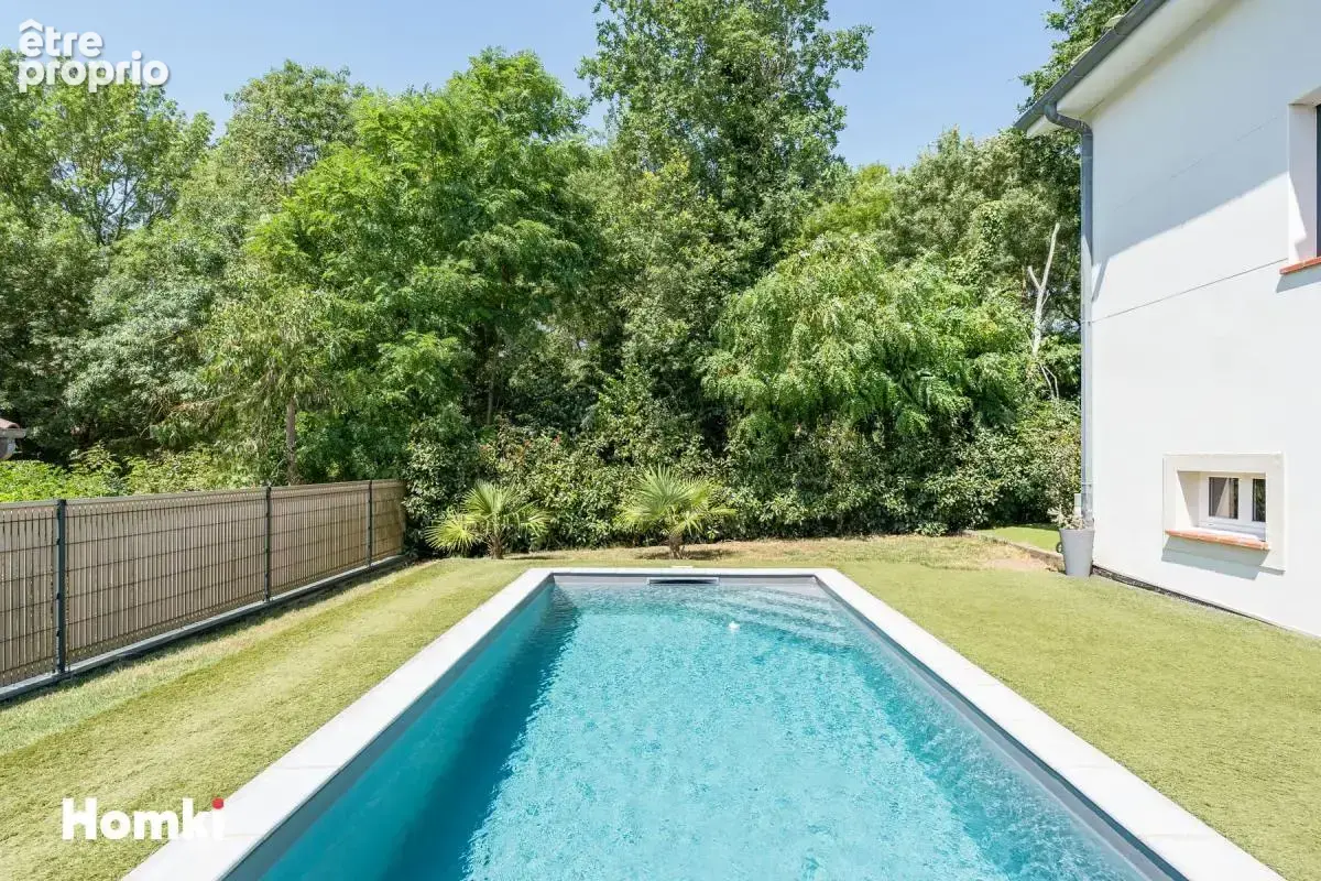 Maison/Villa T6 de 155 m² à Saint-Clar-de-Rivière 31600,  Rue des Poiriers - photo 12