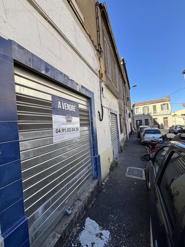 Commerce à MARSEILLE-14E