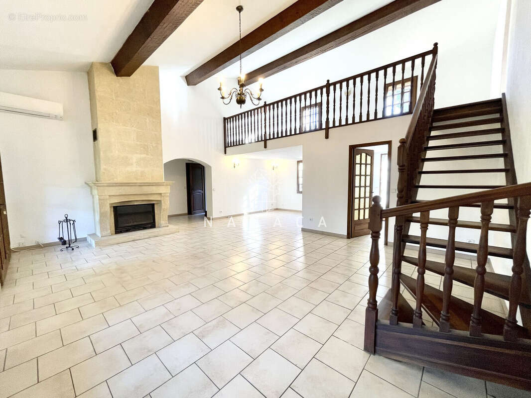 Maison à MOUANS-SARTOUX