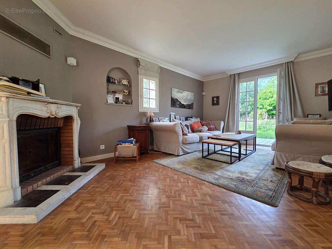 Maison à LANRIVOARE