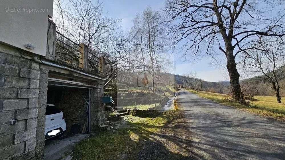 Maison à SAINT-ANDRE-DE-LANCIZE