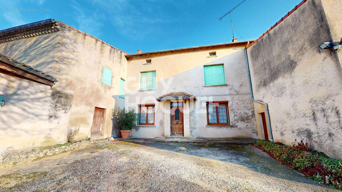 Maison à UPIE