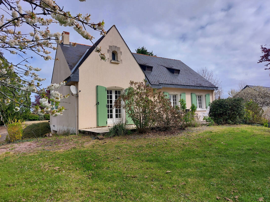 Maison à BAUGE