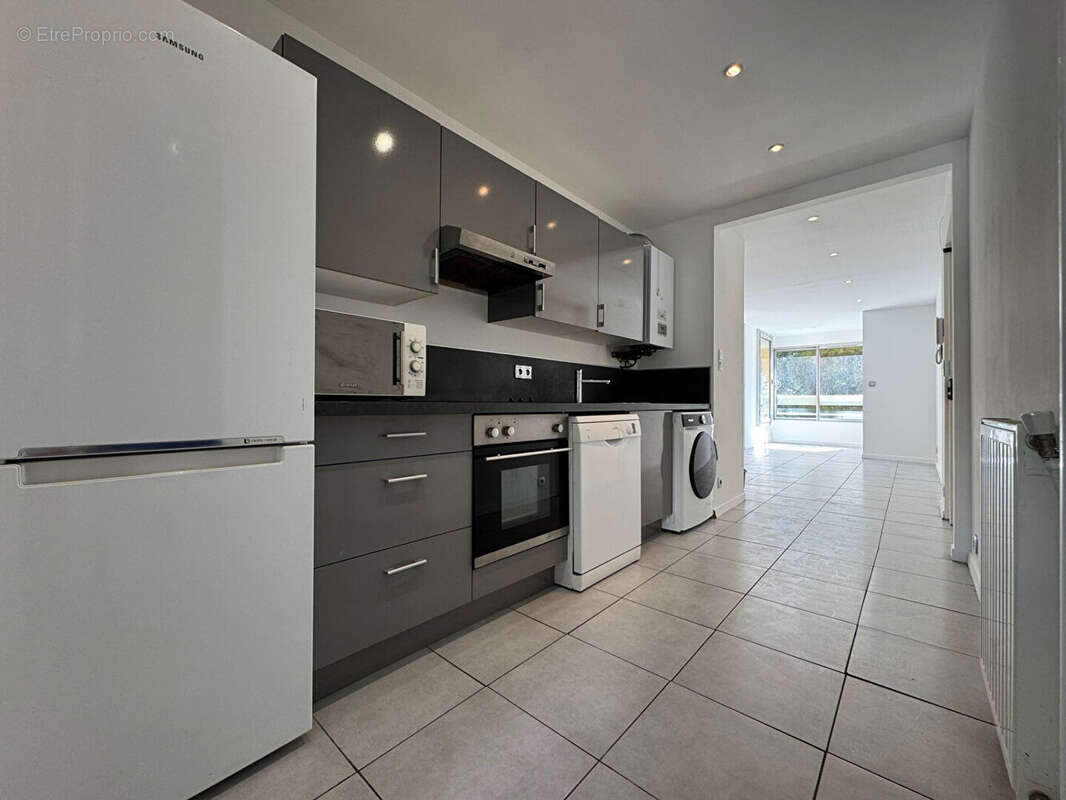 Appartement à MARSEILLE-12E