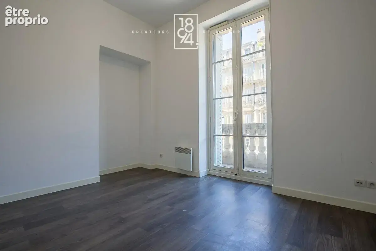 A Vendre I T4/T3 de 79m2 de type Haussmannien I La République - photo 4