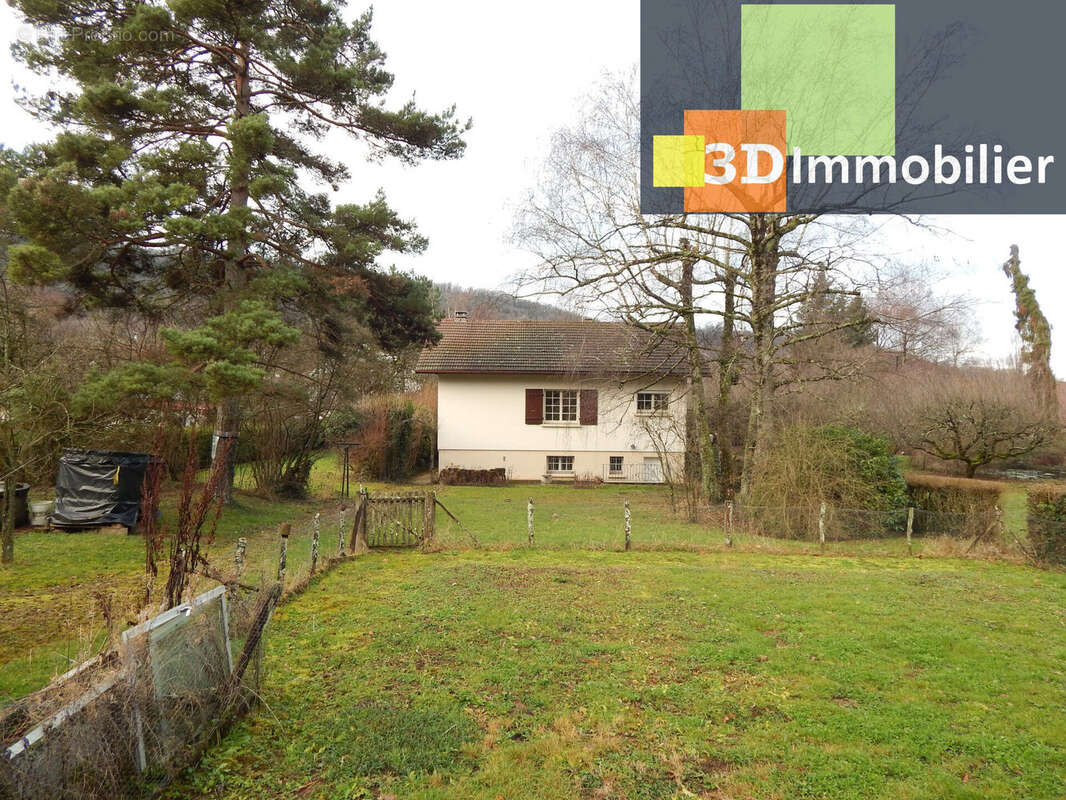 Photo 2 - Maison à LONS-LE-SAUNIER
