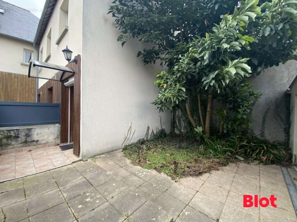 Appartement à JANZE