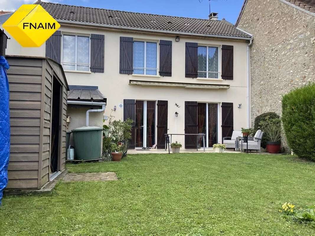 Maison à SAULX-LES-CHARTREUX