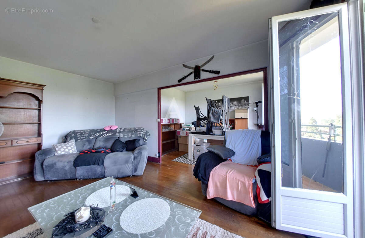 Appartement 4 pièces, Balcon, 3 chambres, ascenseur, résidence sécurisée - photo 2