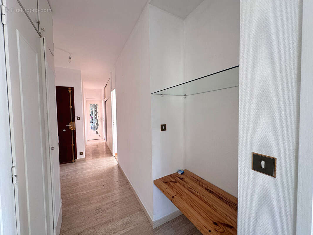 Appartement à JACOB-BELLECOMBETTE