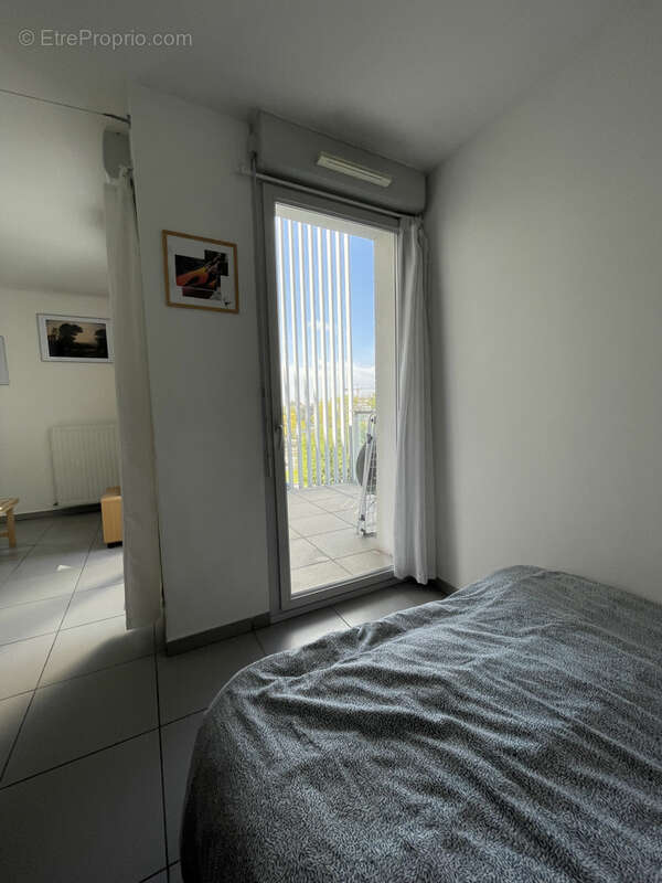 Appartement T2 de 33m2 dans une résidence récente à deux pas du métro Mermoz Pinel - photo 6