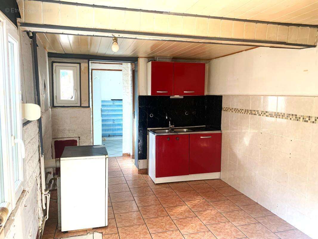 Maison à PAS-EN-ARTOIS