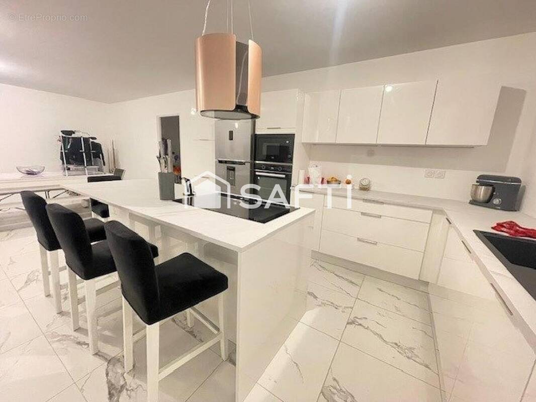 Photo 1 - Maison à SAINT-ANDRE-DE-CUBZAC