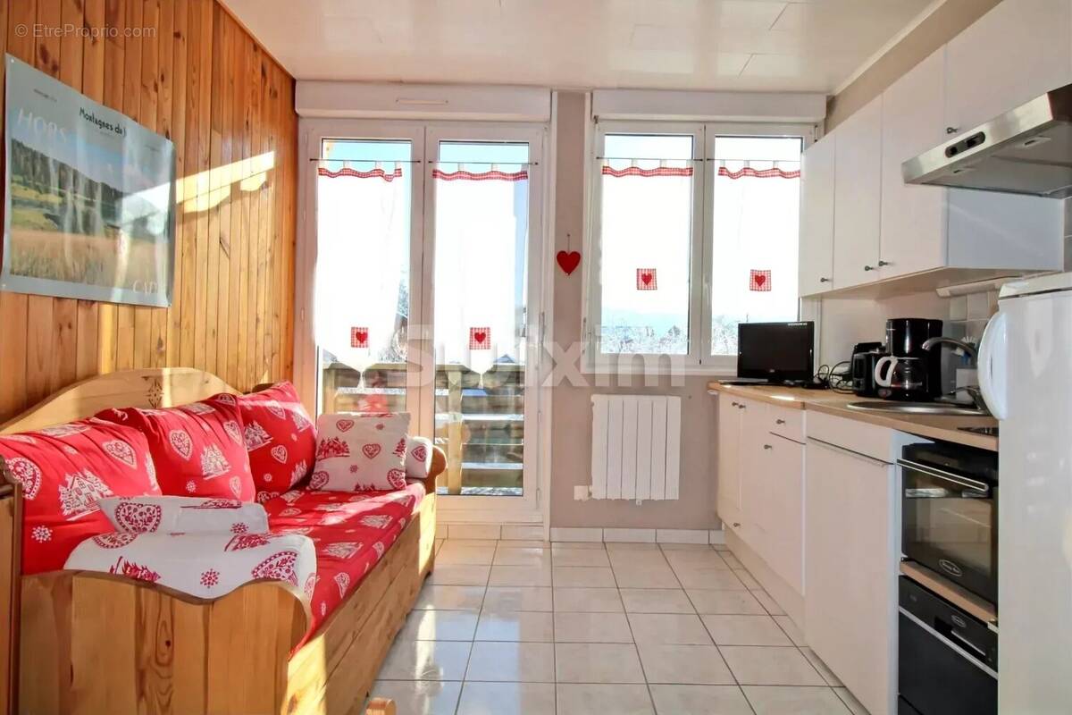 Appartement à SAINT-LAURENT-EN-GRANDVAUX