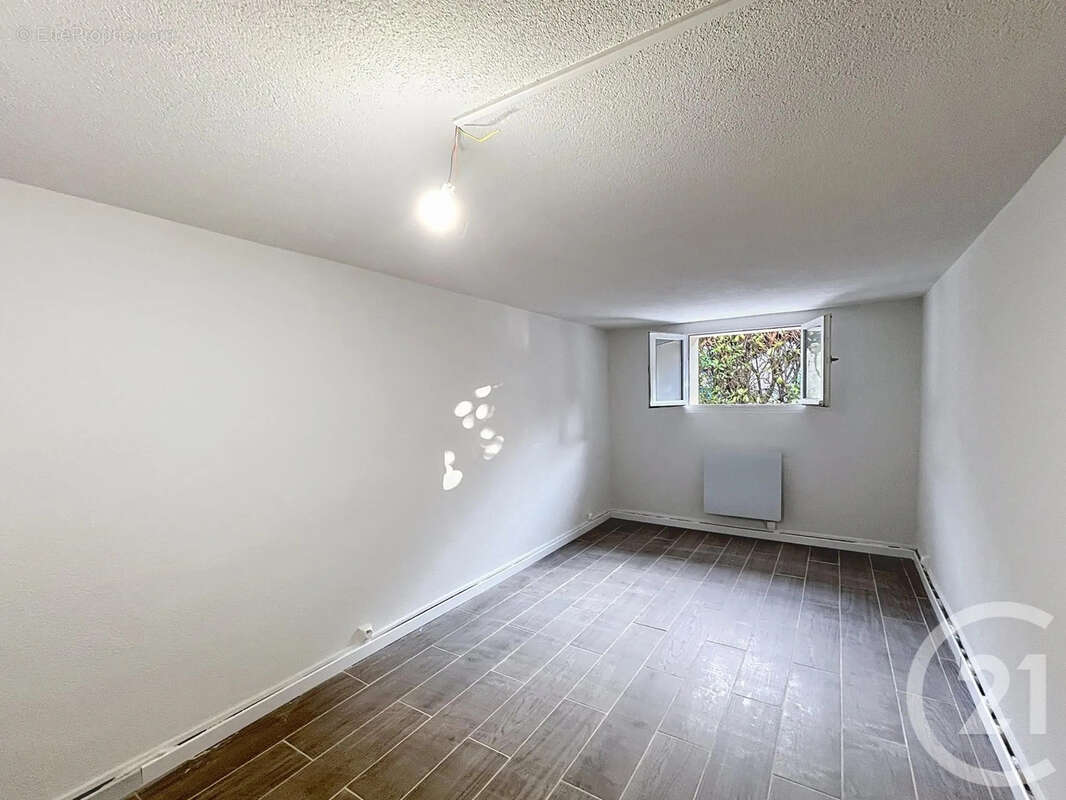 Maison à CHEVIGNY-SAINT-SAUVEUR