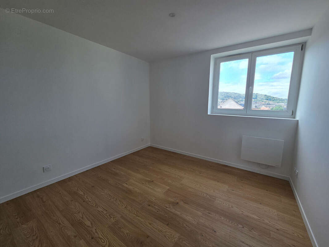 Appartement à CAUDEBEC-LES-ELBEUF